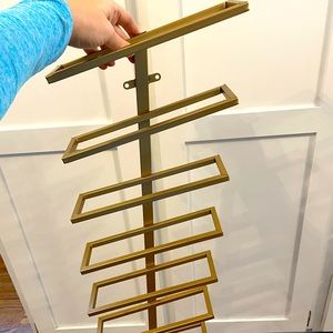 Modern Wall Mounted Wine Bottle Rack, New!